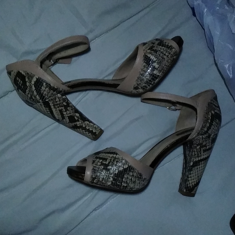 .Massimo Dutti Ladies Heels, Open Toe, Python Blo… - image 1